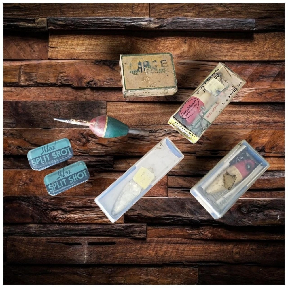 VINTAGE FISHING GEAR